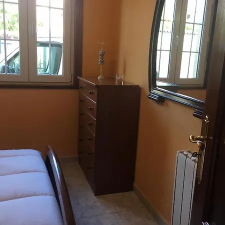 Pisos Turisticos Muxia- Teresa Barros -bajo- *