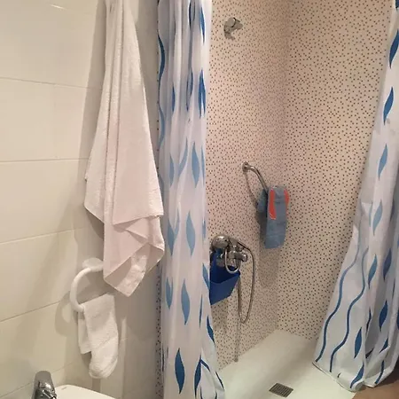 Apartment Pisos Turisticos Muxia- Teresa Barros -bajo- *